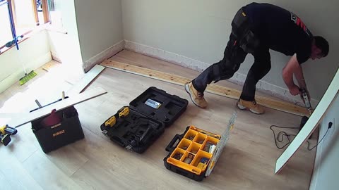 Fitting skirtingboard Kinsale, Cork, Ireland