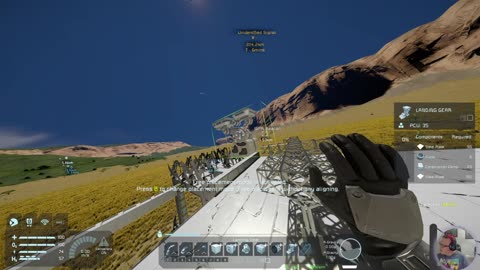 Space Engineers, Trying to build something