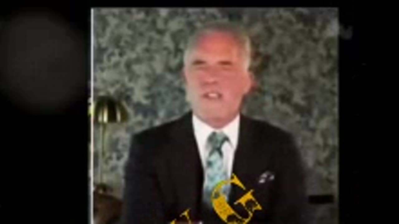 Jordan Peterson Schools Piers Morgan.