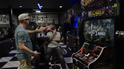 The Loser Gets WHAT¿! Hunting Simulator SHOWDOWN ¦ Brantley Gilbert Offstage; The Dawg House