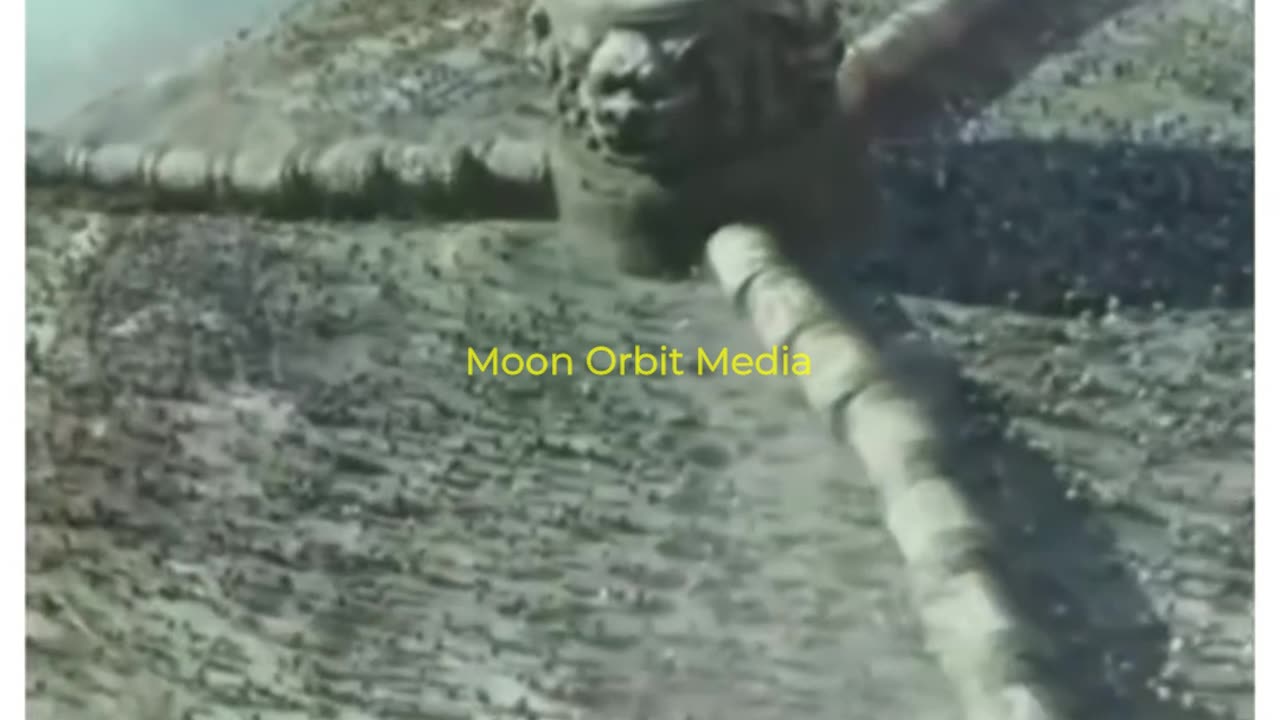 Don't forget to 👍 LIKE & 🔔 FOLLOW for more entertainment! #MoonOrbitMedia #Shorts