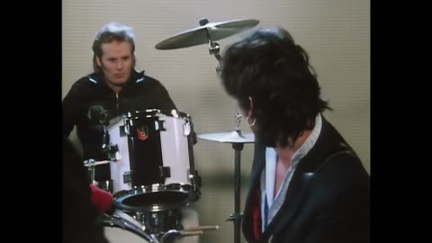 Pretenders - Message Of Love