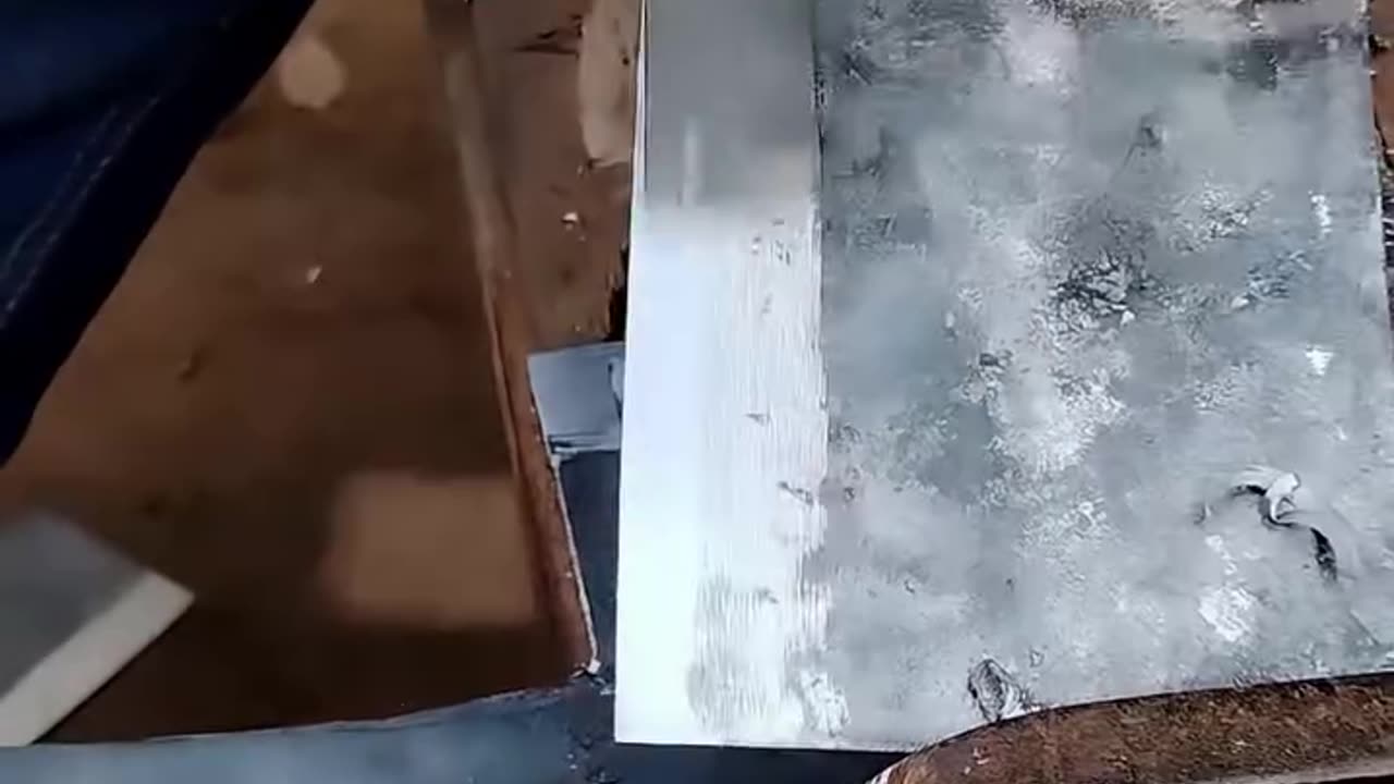 Sharpening a Knife the Traditional Way