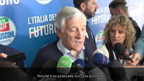 LE CAZZATE DI TAJANI 'L'opposizione utilizza le vittime palestinesi per propaganda' a parte che lo dice la rivista The Economist mentre invece il governo stringe le mani a un dittatore sionista di nome Benjamin Mileikowsky detto Netanyahu