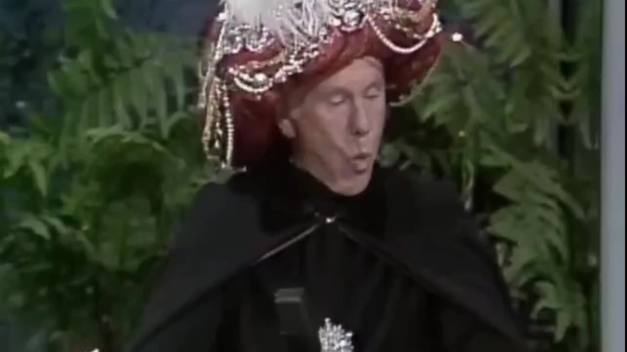 Johnny Carson -- Carnac Bombs! #tonightshow #johnnycarson