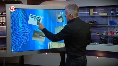 Peter r de vries,, zoon vermoord echtpaar Vis