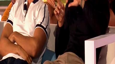 Mystery Reality Tv Star WHO Kissed Love Islands B