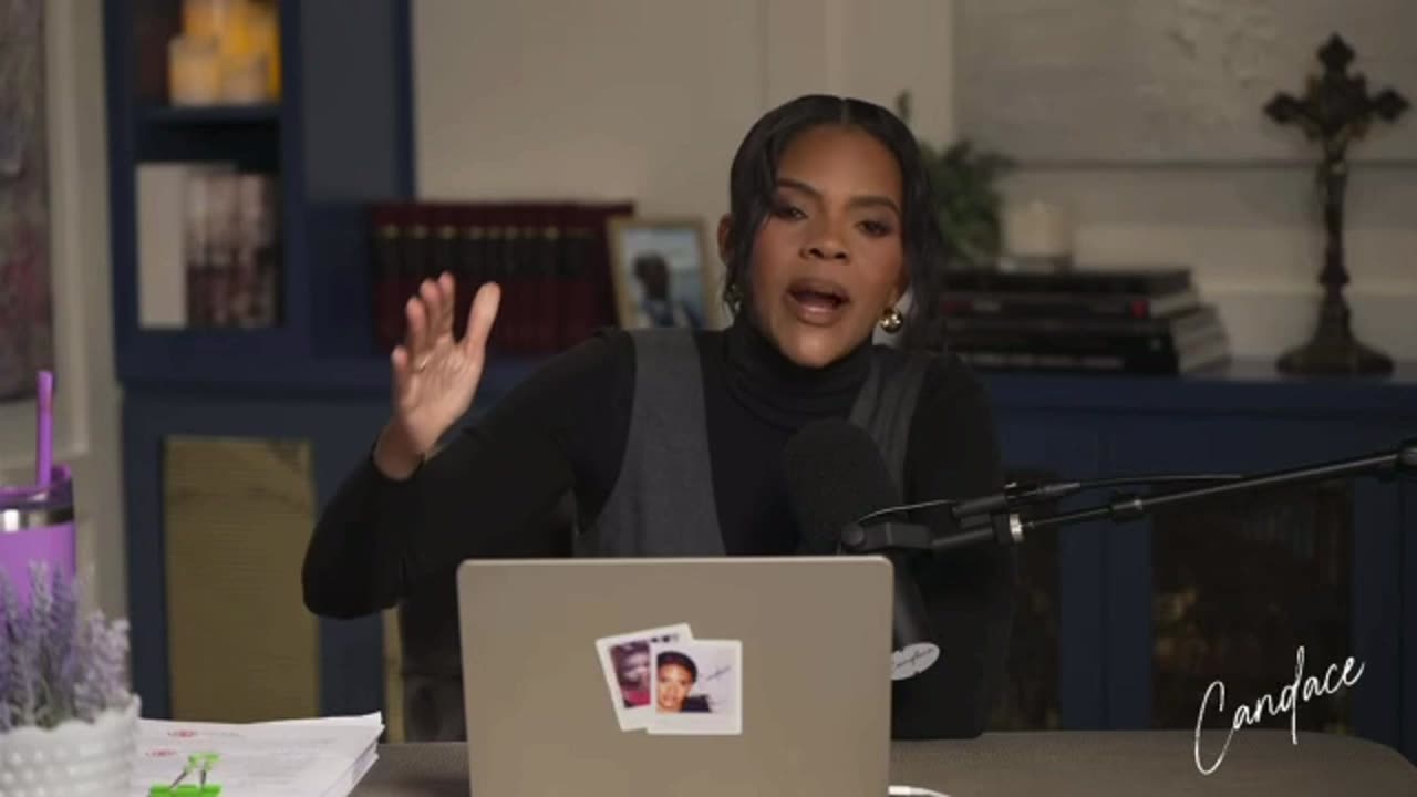 Candace Owens che dice che preferirebbe tagliarsi il piede piuttosto che sostenere Israele