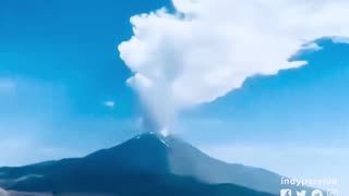 IRAN: Mysterious smoke rises from Mt Damavand, the exact location of ancient evil ‘serpent dragon’