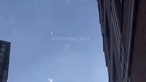 🔥 Probably the sound moment of the cluster munitions being deployed over the Baltimore