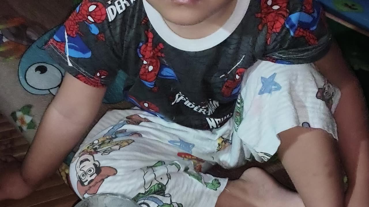 Bag-ong mata si Grey gitagaan ug gulaman