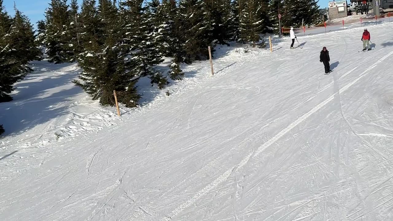 Spindlermühlen Riesengebirge . Medvedin Areal 1235m N.N. Spindleruv Mlyn, Horni Misecky Lift 02.2025