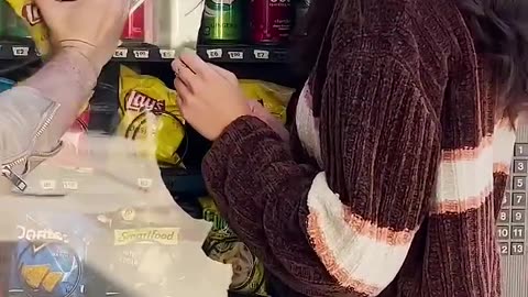 Insane wau of getting your snacks
