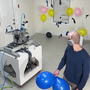 This inventor built a fully automatic ai-enabled nailing tool and it’s quite impressive.