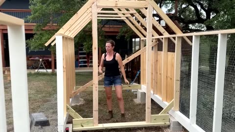 How to Build a Large Chicken Coop with Storage – Easy Step-by-Step Guide