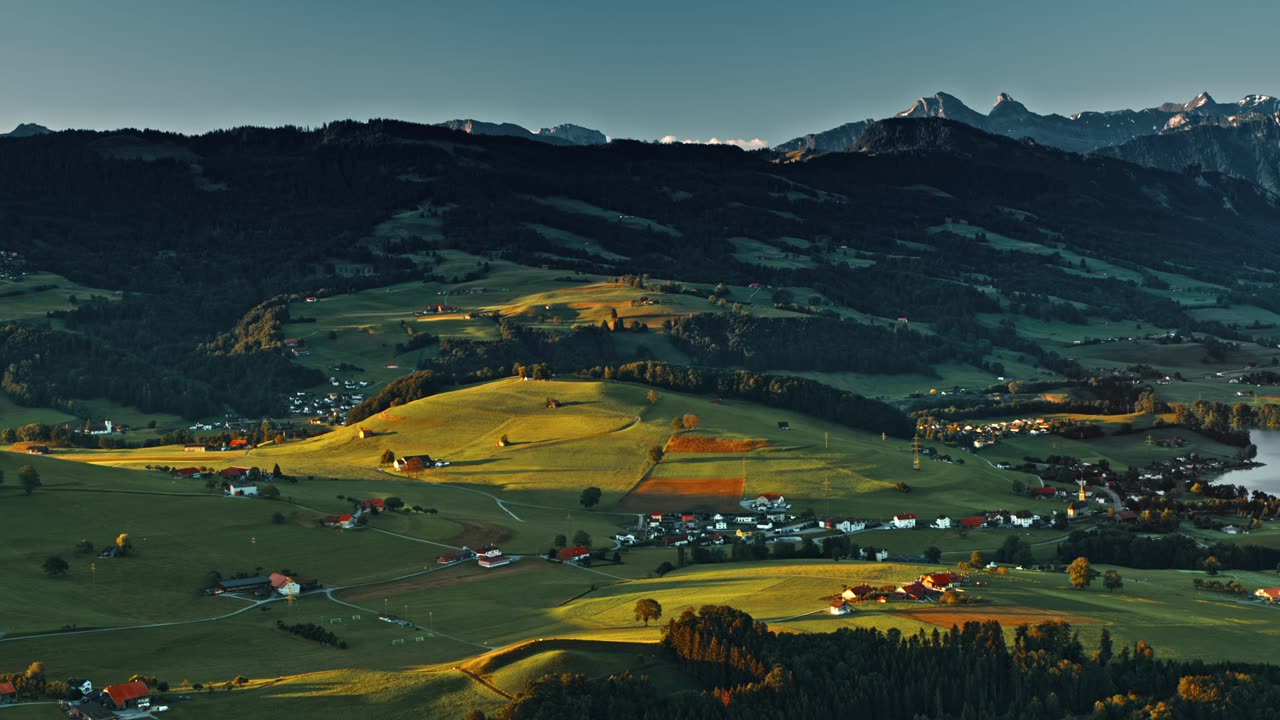 Mountain, green and quiet
