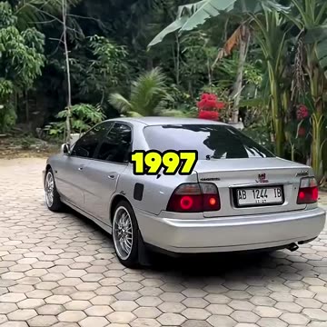 Inside Jeff Bezos’s $40 Million Car Collection #JeffBezos #CarCollection #Hypercars #GarageTour