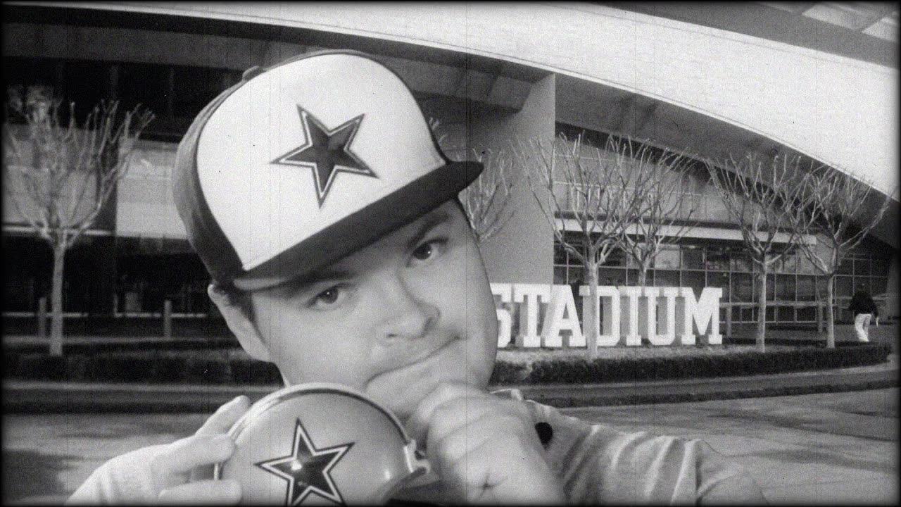 1950s PSA Skit: The Hilarious Struggles of a Dallas Cowboys Fan!