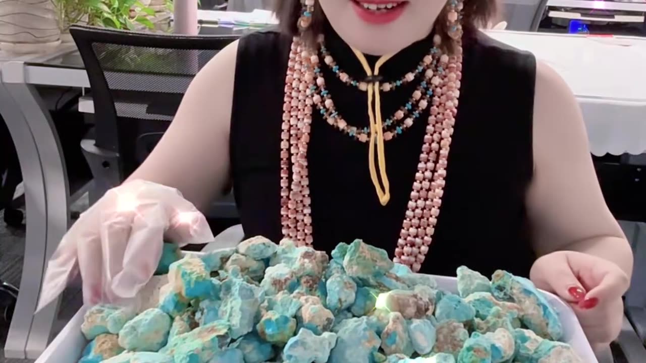 20250802-6 Natural Original Turquoise Rough Hide Uncut Jade Pose
