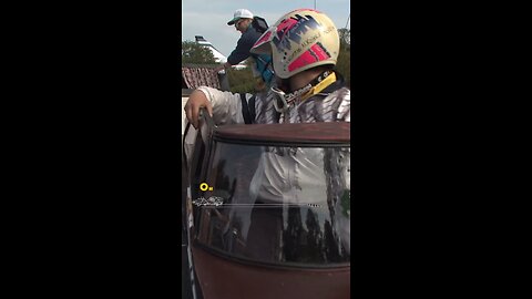 look carefully at this soapbox 👀