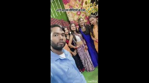 Aaj cute ladkiyon ke sath photo khinchane ka First day