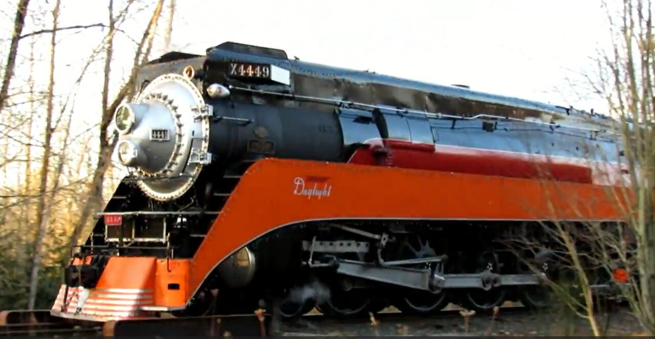 SP 4449 and SP&S 700 Steam Trains!