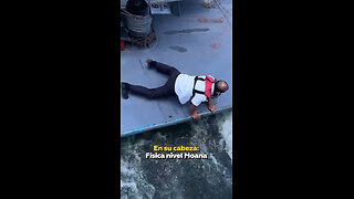 Dos genios, un paquete y el océano