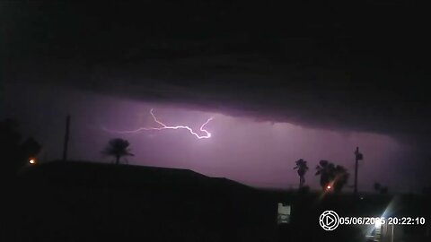 This night storm gave everyone a shock in Needles CA