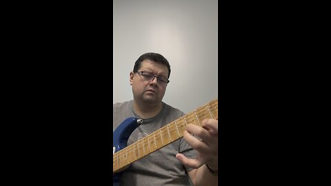 Lick 3 Am7b5 pentatonic scale