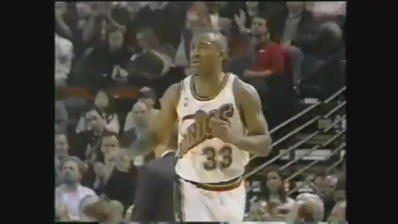 Hersey Hawkins 21 Points Vs. Cavaliers, 1995-96.