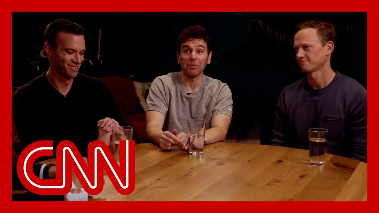 “Pod Save America” cohosts react to Trump signing bill to release all Epstein files