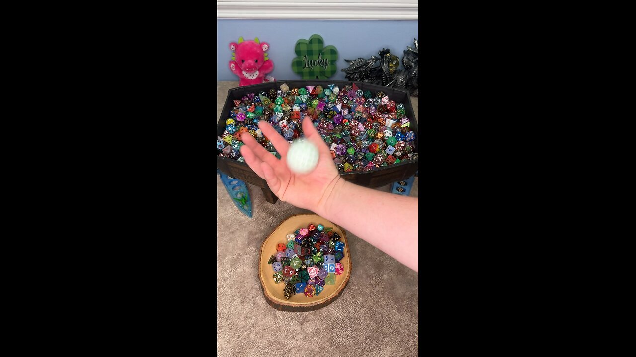 1 scoop for Timothy N! #1182 #onelinkatatimeshop #dnd #scoops #dice