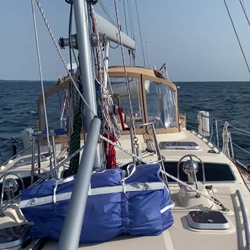 Rolly Ride on Lake Michigan #lakecruise #greatlakes