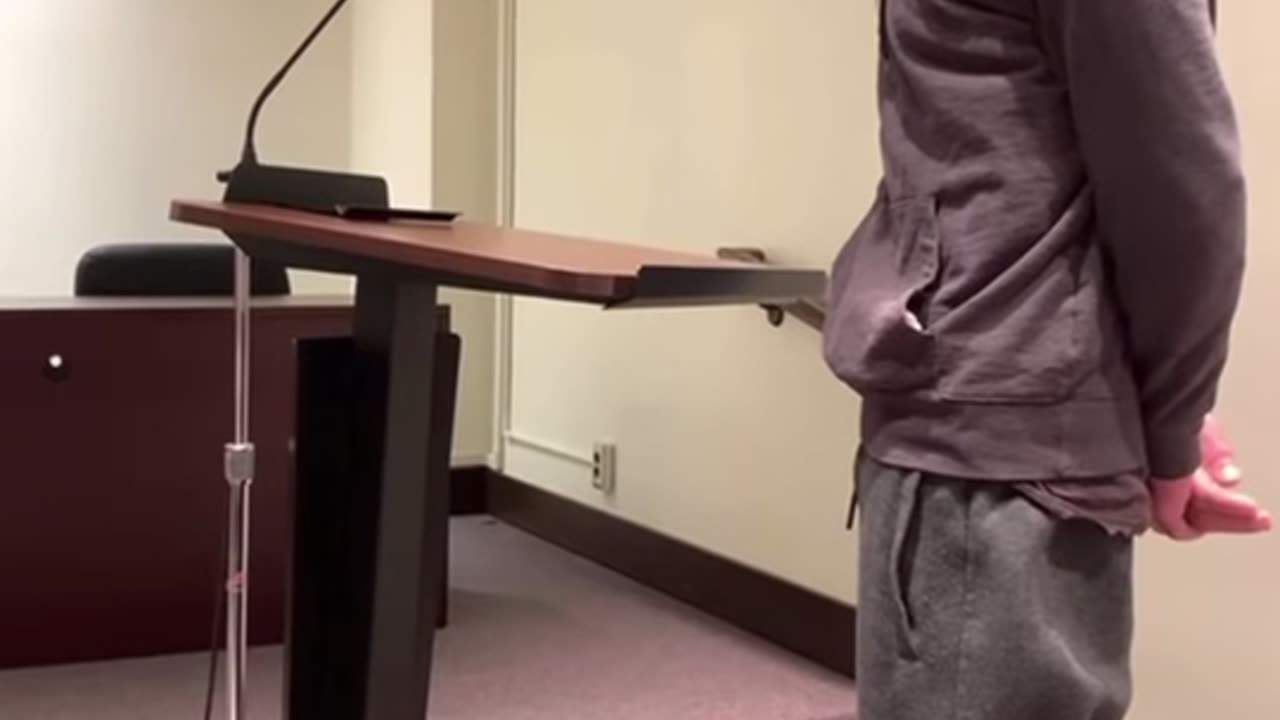 NJ shore resident vs Jared Kitchener Israeli flags