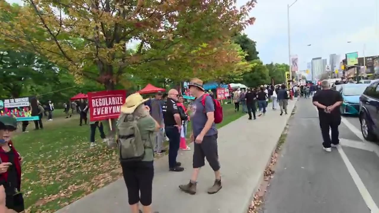 Toronto rally protesters_2