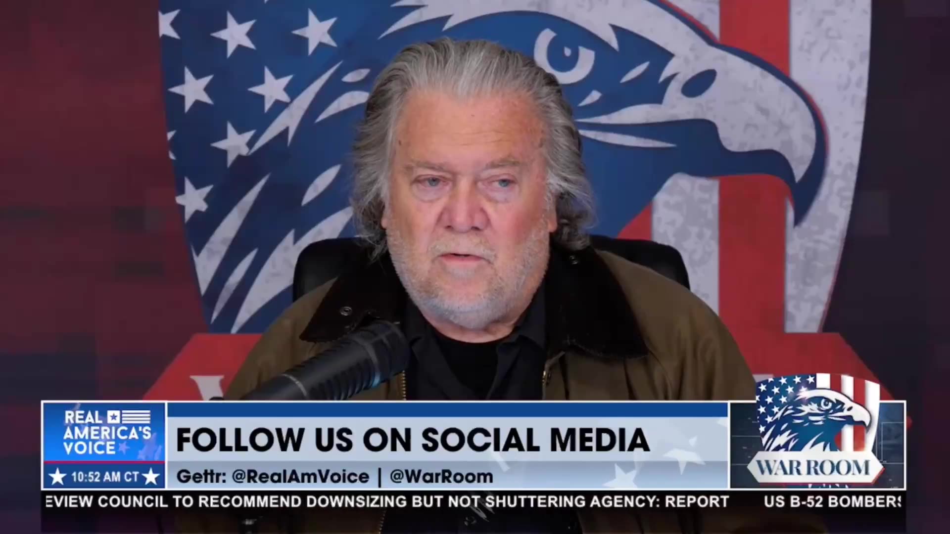 Steve Bannon on Mike Lindell Running for Governor in Minnesota