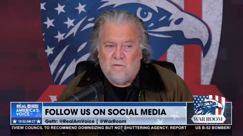 Steve Bannon on Mike Lindell Running for Governor in Minnesota