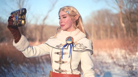 Winter Zelda - Breath of the Wild Cosplay Video