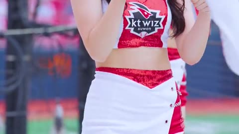 Korean Cheerleader Kim jeong won