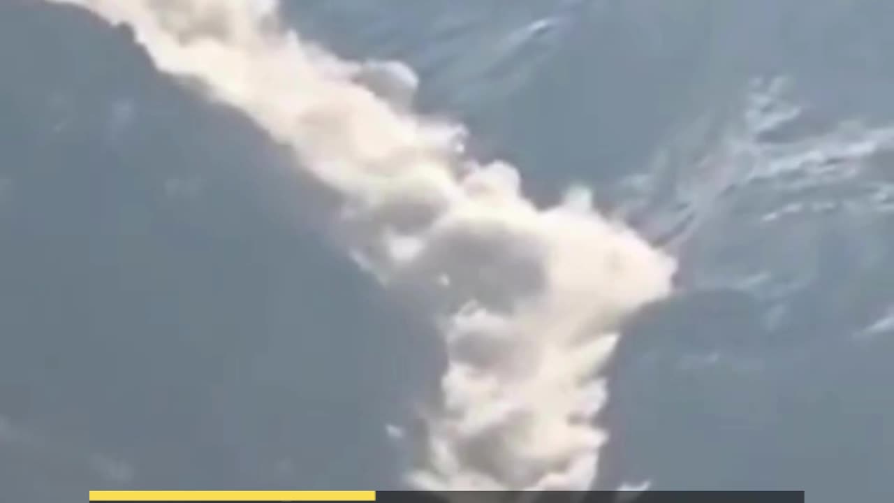 Glacier Breaks Near Badrinath! Massive Icefall from Kuber Mountain Caught on Camera
