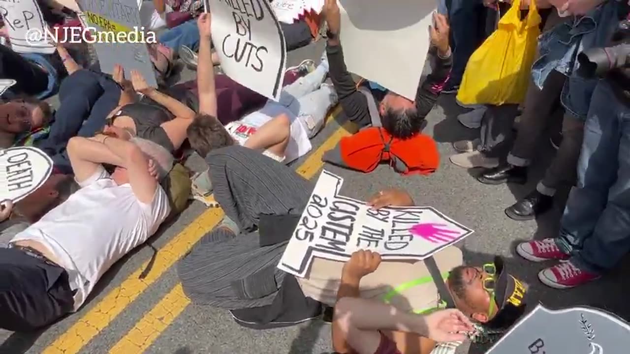 Organizing a campaign to call for the death of someone is illegal