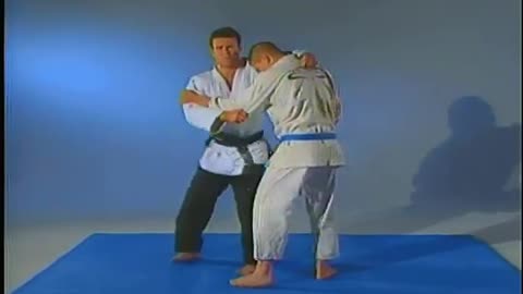 Oleg Taktarov: MMA Sambo - Takedowns To Finishing Holds Vol 1
