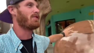 DeepWebSlinger - F L A T E A R T H This guy's rant is legendary