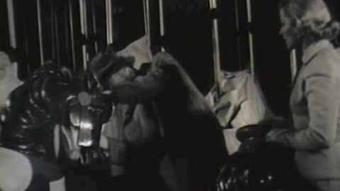 Follow That Man - Ralph Bellamy - Free Ride