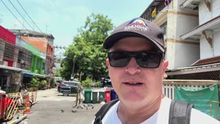 Wat Suthiwararam - Historic 250 Year Old Temple with Modern Buddhist Art - Bangkok 2025