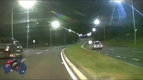 Aussiecams - Why are all these drivers going the wrong way? Oh its me! Sth Coast NSW