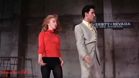 Modjo, Sophie Ellis-Bextor. Lady [Hear Me Tonight]