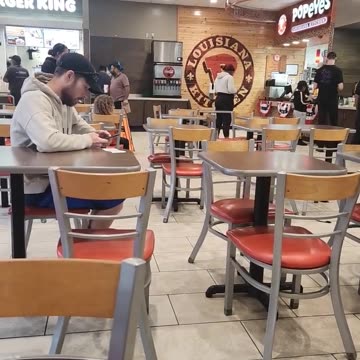 THIS IS TOTAL B.S. #ourtruckinglife #reallifetruckers #trucker #atruckerslife #tatruckstopssucks