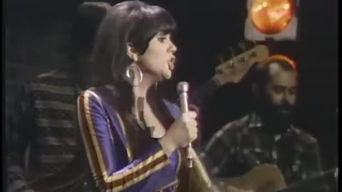 Stone Poneys - Different Drum (Live)