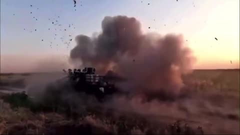 ⚠️🏃 Ukraine Russia War | Close Call: Ukrainian Soldiers Escape Before Drone Strike | RCF